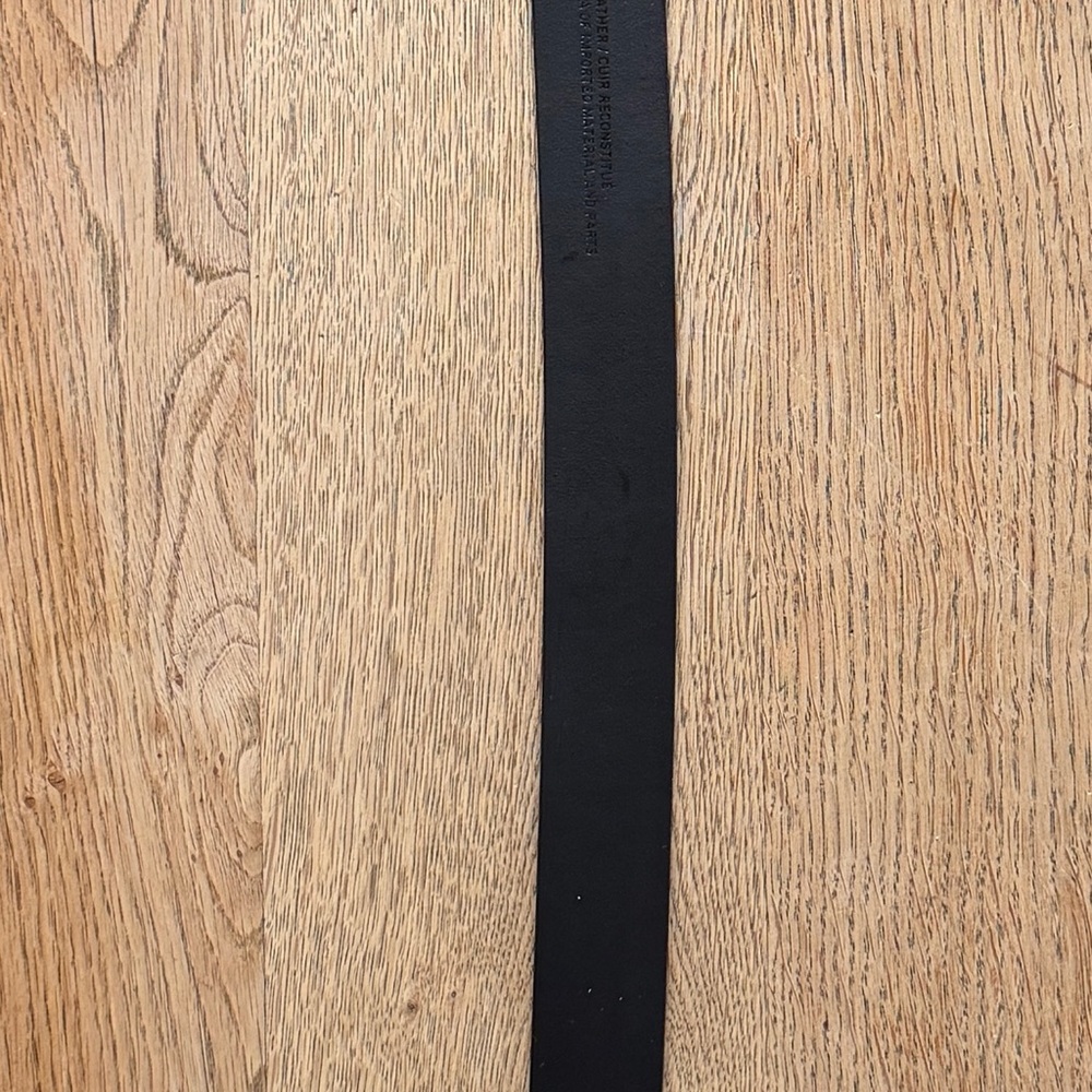 GAP Boys Black Leather Belt w/ Silver Buckle- L - Picture 7 of 8